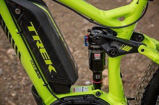 Viel Arbeit will man bei Trek in die Lage der Drehpunkte und die Dämpferabstimmung am Hinterbau gesteckt haben Viel Arbeit will man bei Trek in die Lage der Drehpunkte und die Dämpferabstimmung am Hinterbau gesteckt haben