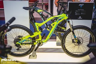 Der kleine Bruder: Das Spicy 327 ist das Alu-Modell, bietet aber den identischen Federweg