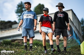 Den Hinweis, zum Track Walk bitte ein Polo mit Kragen zu tragen, hat David Trummer wohl gekonnt ignoriert