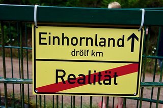 Biegen Sie Bitte nicht rechts und Links ab Biegen Sie Bitte nicht rechts und Links ab