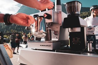 Die Gehrig Twins. Die Crema de la Creme der Bike-Baristi. Die Gehrig Twins. Die Crema de la Creme der Bike-Baristi.