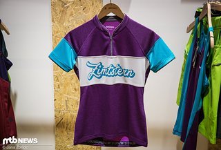 Das neue "Benitaz" Jersey mit S.Café Das neue "Benitaz" Jersey mit S.Café