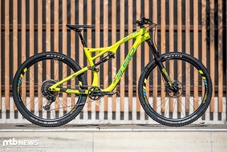 Das Whyte S-150C Works ist ein echter Allrounder, der im Bike Park, auf Downhill-Strecken und auch auf gemäßigten Hometrails eine gute Figur macht Das Whyte S-150C Works ist ein echter Allrounder, der im Bike Park, auf Downhill-Strecken und auch auf gemäßigten Hometrails eine gute Figur macht