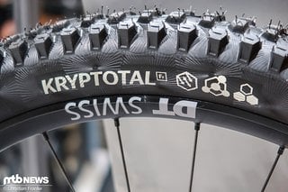 Ein Continental Kryptotal mit Enduro Karkasse und Super Soft Gummimischung