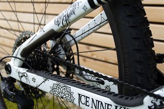 Für die Schaltvorgänge ist der SRAM GX-Antrieb verantwortlich