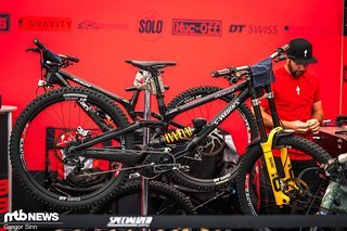 Drei verschiedene Bikes haben wir bei Specialized Gravity entdeckt.