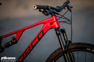 Das Norco Revolver FS verfügt in Größe L bereits über einen massiven Reach von 490 mm Das Norco Revolver FS verfügt in Größe L bereits über einen massiven Reach von 490 mm
