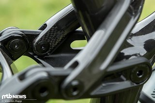 Alle Aussattungsvarianten des Specialized Stumpjumper Evos setzen auf den gleichen Carbon-Rahmen