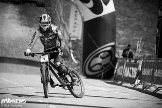 Jure Zabjek stürzte leider im Wald, konnte sich dennoch eine Top20 Platzierung sichern Jure Zabjek stürzte leider im Wald, konnte sich dennoch eine Top20 Platzierung sichern