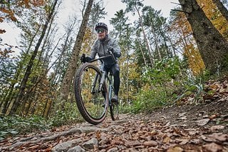 Optional lässt sich die Starrgabel gegen eine gefederte Gabel upgraden.