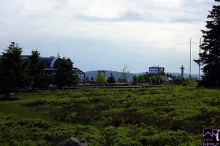 Anstehen für den Trainingslauf Anstehen für den Trainingslauf