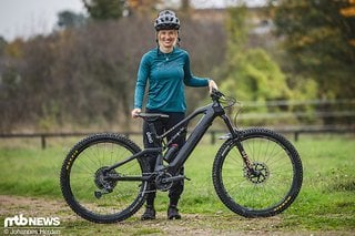 Sandra, Enduro-Racerin