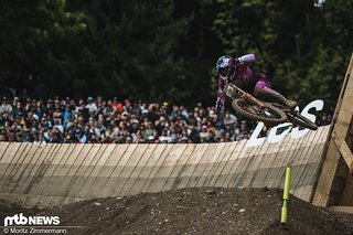 Mit einem fantastischen letzten Sektor hat sich Martin Maes im Finale in den Hot Seat katapultiert