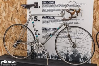 Auch das allererste Rennrad hat schon einige Jahre auf dem Buckel.