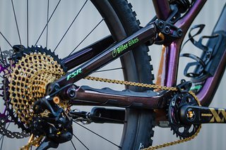 Für knackige Schaltvorgänge und noch mehr Bling Bling sorgt die SRAM XX1 Eagle Schaltgruppe