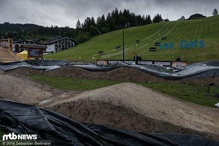 Aufgrund des schlechten Wetters musste das Rennen abgebrochen und von Freitag auf Samstag verschoben werden