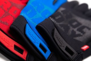 Detail der EVO Handschuhe