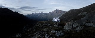 Heimplanet "The Cave"