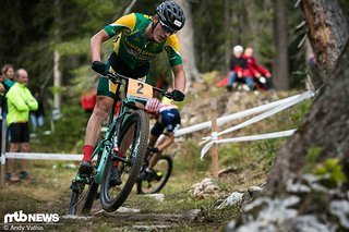 Hatherly manövriert sich gekonnt über den technisch anspruchsvollen Kurs in Lenzerheide