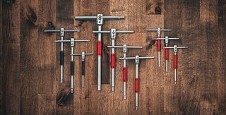 Sieben Hex- und drei Torx-Schlüssel bietet das Modular T-Handle Kit von Feedback Sports. Sieben Hex- und drei Torx-Schlüssel bietet das Modular T-Handle Kit von Feedback Sports.