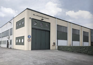 Tubus Eurofender Headquarter in Italien.