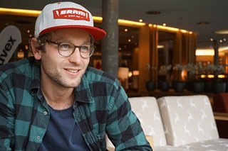 Joscha Forstreuter im Gespräch am (fast) finalen Bautag Joscha Forstreuter im Gespräch am (fast) finalen Bautag