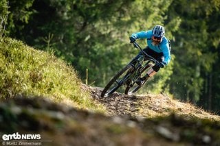 Als „das perfekte Light-E-MTB” hat sich das Specialized Levo SL in unserem großen Test erwiesen