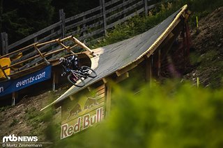 Als erster Fahrer im Finale ist Amaury Pierron auf die Strecke gegangen