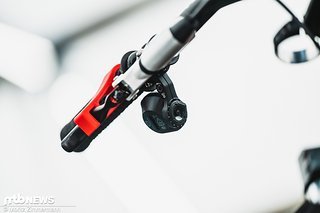 Der kabellose Schalthebel ist ein weiterer Indikator für die elektrische Schaltung