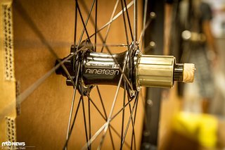 Die Nineteen FR Nabe in Kombination mit der WTB ASYM i29 Felge im A - Wheel 27,5" Gravity