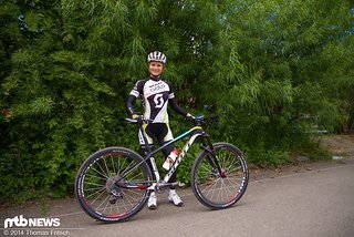 Jenny Rissveds mit ihrem Scott Scale 700 Jenny Rissveds mit ihrem Scott Scale 700