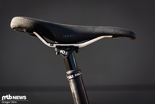 Die BikeYoke Revive-Sattelstütze stellt ganze 185 mm Hub zur Verfügung. Die BikeYoke Revive-Sattelstütze stellt ganze 185 mm Hub zur Verfügung.