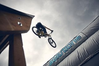 Bei der „Freeride Mountainbike World Tour“ geben die Profis wieder ihr Können zum Besten.