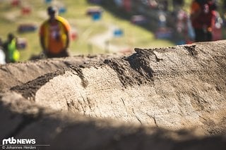 Kurven hinterlassen Spuren – auch wenn die Erde noch so perfekt geshaped ist