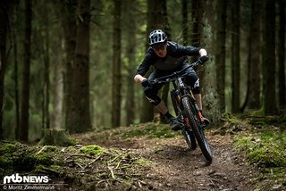 Wird der Trail steiler, vermittelt das Bike dem Fahrer viel Sicherheit