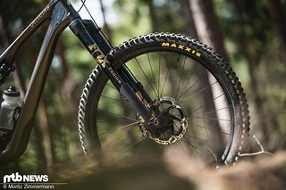 Mit der Fox Podium stellt der Fahrwerks-Riese erstmals eine Upside-Down-Enduro-Federgabel vor