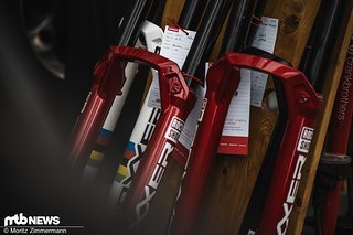 Auch bei RockShox war Arbeit angesagt.