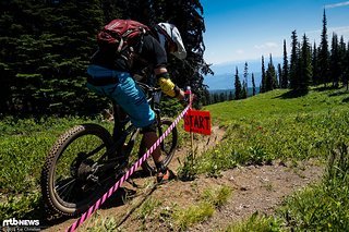 Start Stage 4, Unknown Racer