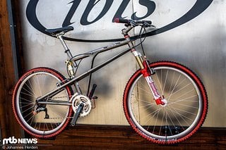 Aus den 90er Jahren entstammt dieses Ibis Bike