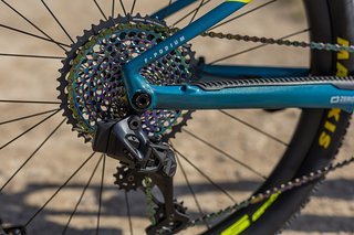 Die Anbauteile der Racebikes kommen u.a. aus dem Hause SRAM