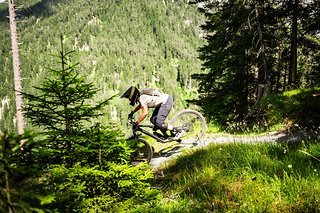 Die letzte Stage ist der Favorit der meisten Racer. Steil, wild und lang. Die letzte Stage ist der Favorit der meisten Racer. Steil, wild und lang.