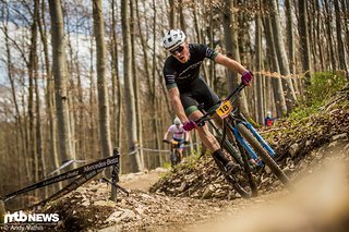 Carter Woods war es schließlich, der im letzten Anstieg unmittelbar vor der Abfahrt aus der dritten Position heraus angriff