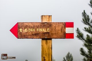 Die eigentliche Rennrunde ist ausgeschildert und kann ganzjährig befahren werden