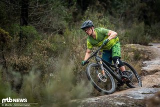 Trotz geräumigem Reach wirkt das Radon Jab 10.0 auf dem Trail insgesamt eher kompakt Trotz geräumigem Reach wirkt das Radon Jab 10.0 auf dem Trail insgesamt eher kompakt
