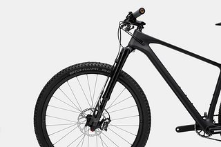 Mit einem Lenkwinkel von 66,5° mit 110 mm Federweg setzt Cannondale im Bereich der XC Race-Hardtails neue Maßstäbe