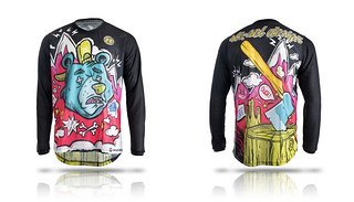 Design "Chris Lee"