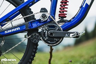 Um den Pedalrückschlag zu minimieren, kommt das altbekannte O-Chain-System zum Einsatz.