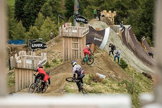 Suzuki Nine Knights MTB 2017 Lifestyle Group by Klaus Polzer Distillery NBH 044 Suzuki Nine Knights MTB 2017 Lifestyle Group by Klaus Polzer Distillery NBH 044
