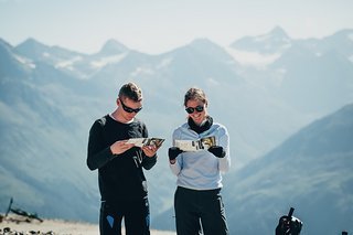 Komm, wir fahren den schweren Trail gleich am Anfang, solange wir noch fit sind