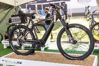 Dieses Bulls Sentinel ist kein geringeres Bike als das offizielle Polizeifahrrad des LAPD